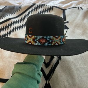 Charlie 1 horse fashion hat